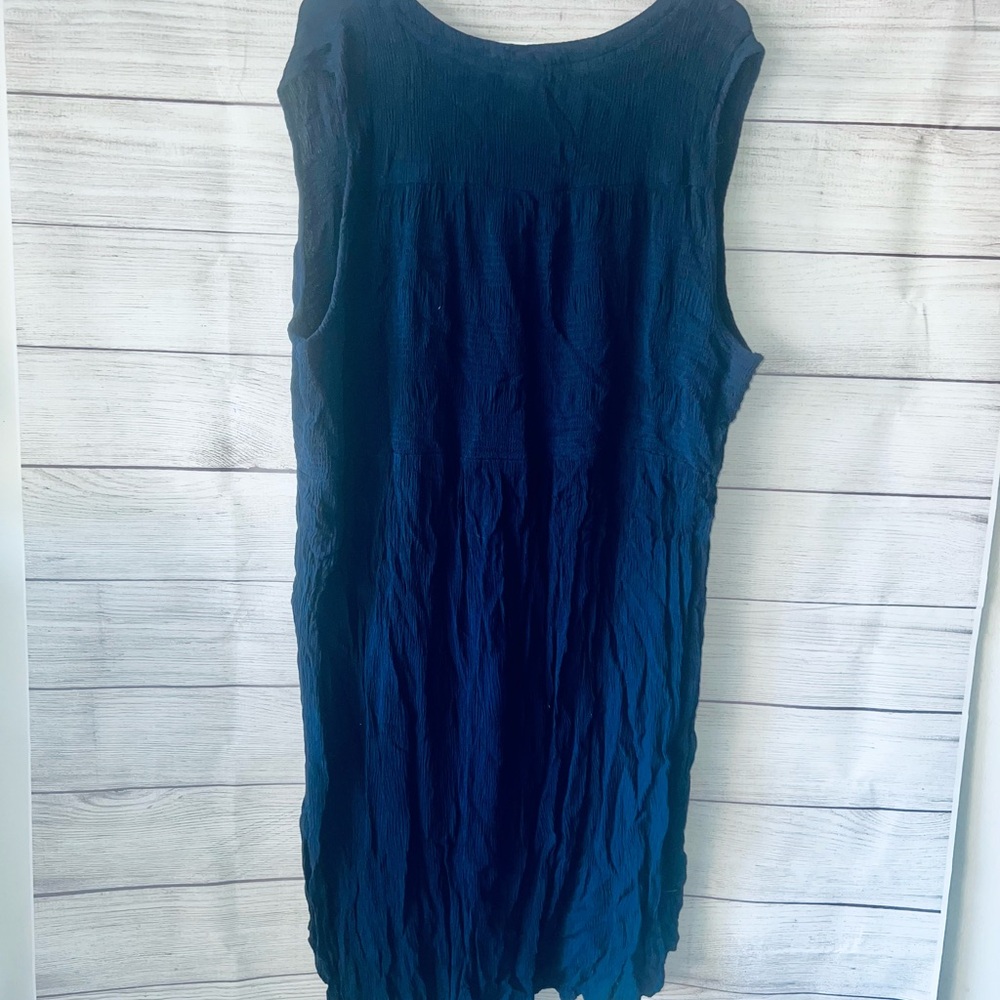 Knox Rose Navy Sleevless Dress - Picture 3 of 5